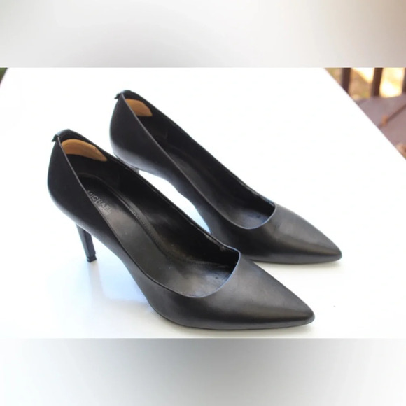 Michael Kors Alina pumps - Picture 1 of 10